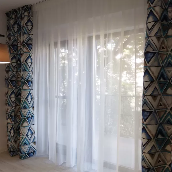 Draperie cu model geometric în nuanțe de albastru - imagine 2