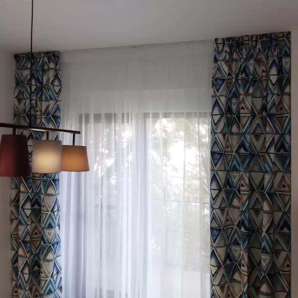 Draperie cu model geometric în nuanțe de albastru - imagine 3